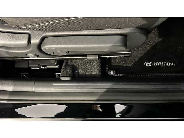 Hyundai KONA Kona 5Dr SUV 1.0T 100ps Advance Abyss Black