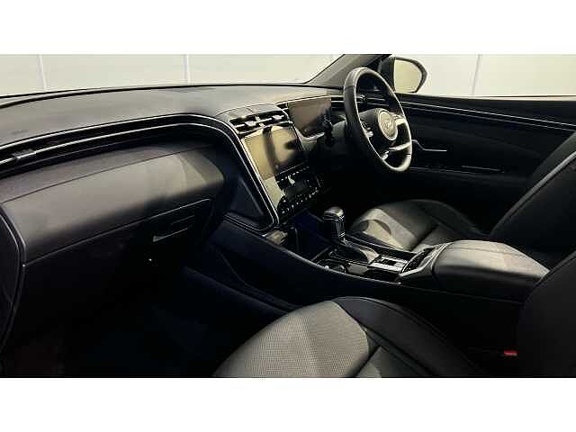 Hyundai TUCSON TUCSON 1.6 TGDi 48V MHD 180 Ultimate 5dr 4WD DCT Polar White