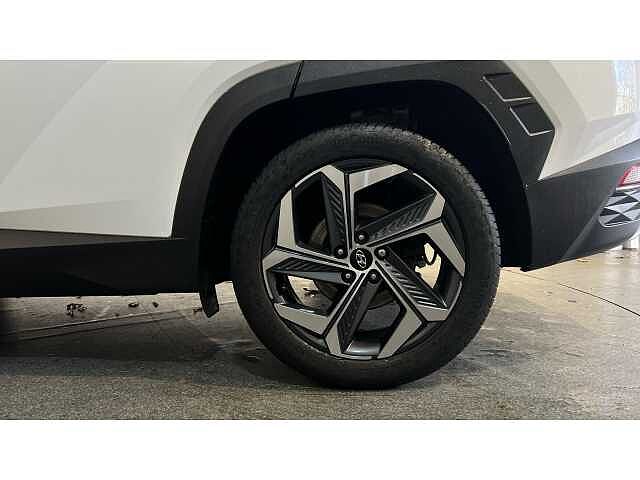 Hyundai TUCSON TUCSON 1.6 TGDi 48V MHD 180 Ultimate 5dr 4WD DCT Polar White
