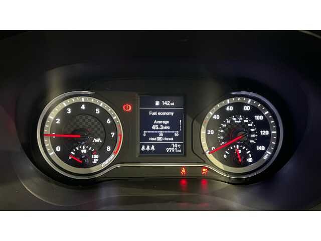 Hyundai I10 I10 1.0 MPi SE Connect 5dr Red