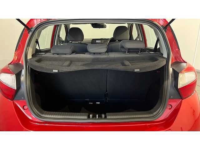 Hyundai I10 I10 1.0 MPi SE Connect 5dr Red