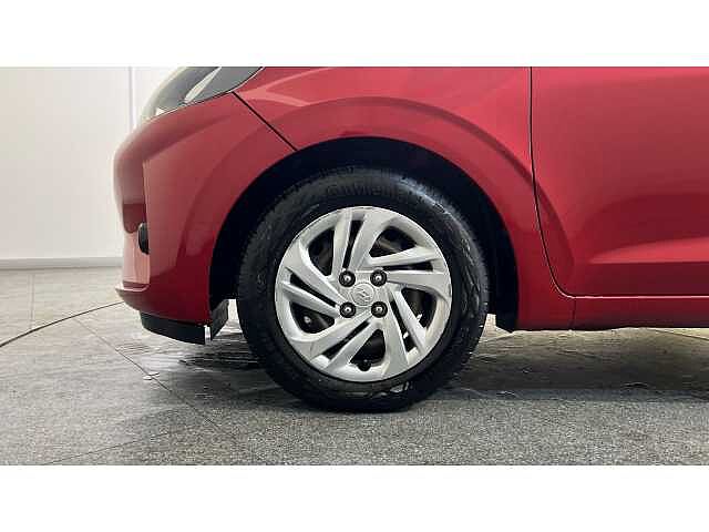 Hyundai I10 I10 1.0 MPi SE Connect 5dr Red