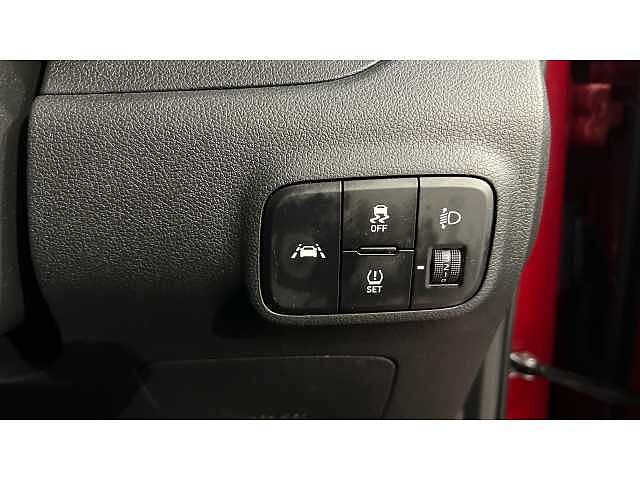 Hyundai I10 I10 1.0 MPi SE Connect 5dr Red