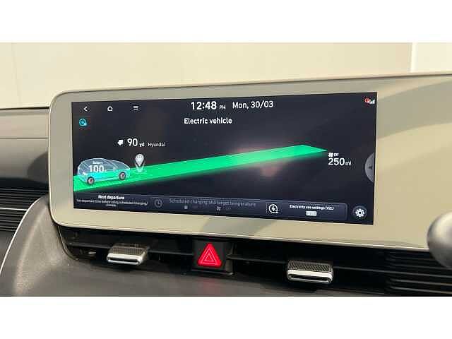 Hyundai Ioniq 5 IONIQ 5 225kW Premium 73 kWh 5dr AWD Auto