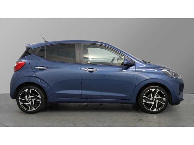 Hyundai i10 I10 1.2 [79] Premium 5dr Auto [Nav]