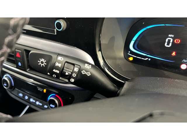 Hyundai i10 I10 1.2 [79] Premium 5dr Auto [Nav]