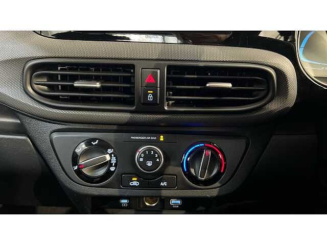 Hyundai i10 I10 1.2 [79] Advance 5dr Auto [Nav]