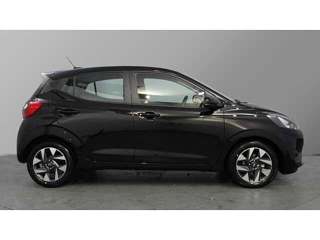 Hyundai i10 i10 5Dr HAT 1.0 MPi 63ps Advance NAV AU
