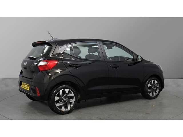 Hyundai i10 i10 5Dr HAT 1.0 MPi 63ps Advance NAV AU