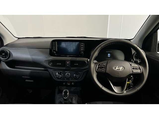 Hyundai i10 i10 5Dr HAT 1.0 MPi 63ps Advance NAV AU