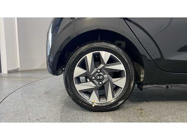 Hyundai i10 i10 5Dr HAT 1.0 MPi 63ps Advance NAV AU
