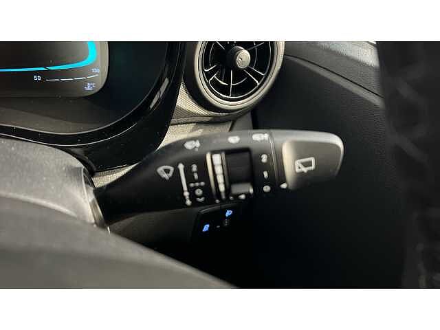 Hyundai i10 i10 5Dr HAT 1.0 MPi 63ps Advance NAV AU