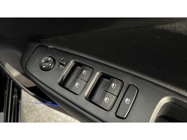 Hyundai i10 i10 5Dr HAT 1.0 MPi 63ps Advance NAV AU