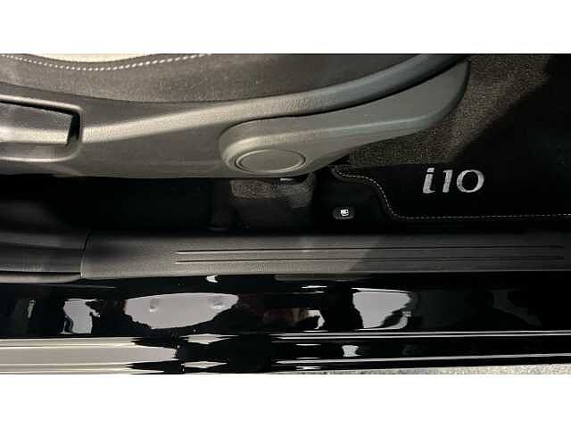 Hyundai i10 i10 5Dr HAT 1.0 MPi 63ps Advance NAV AU