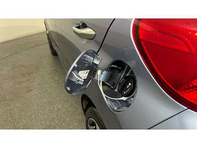 Hyundai i10 i10 5Dr HAT 1.2 MPi 79ps Premium NAV AU