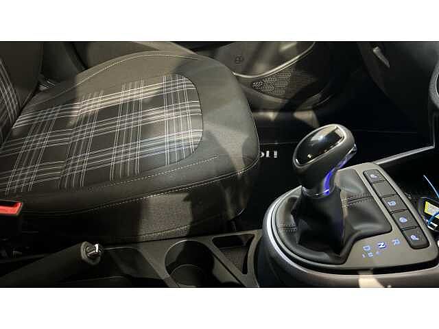 Hyundai i10 i10 5Dr HAT 1.2 MPi 79ps Premium NAV AU