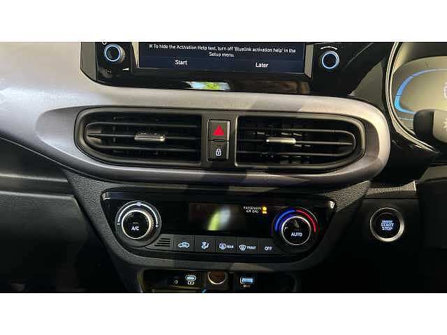 Hyundai i10 i10 5Dr HAT 1.2 MPi 79ps Premium NAV AU