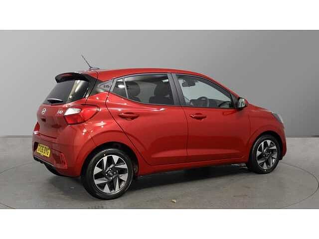 Hyundai I10 i10 5Dr HAT 1.0 MPi 63ps Advance NAV AU Dragon Red
