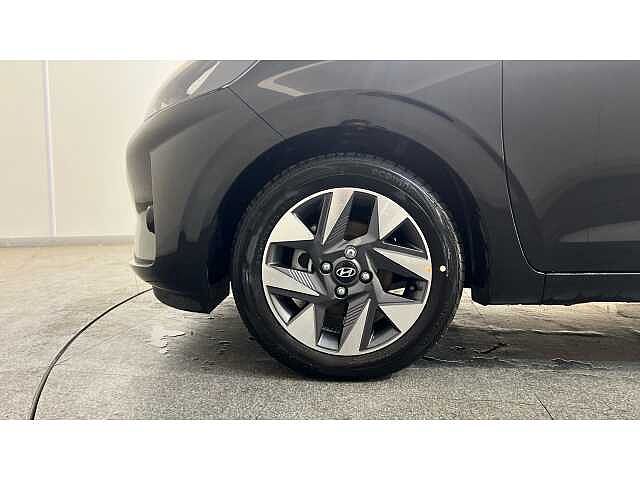 Hyundai I10 i10 5Dr HAT 1.0 MPi 63ps Advance NAV AU Phantom Black