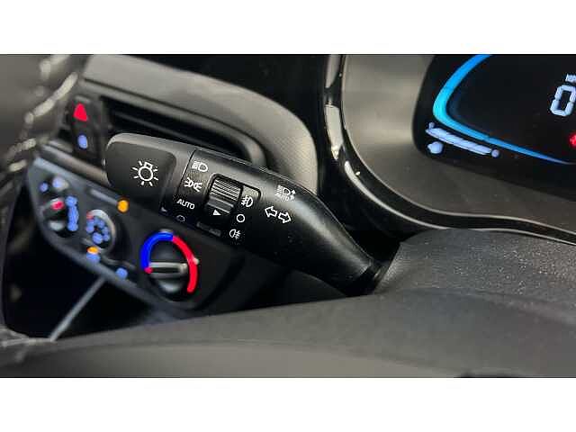 Hyundai I10 i10 5Dr HAT 1.0 MPi 63ps Advance NAV AU Phantom Black