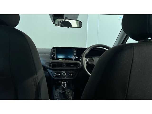 Hyundai I10 i10 5Dr HAT 1.0 MPi 63ps Advance NAV AU Vibrant Blue