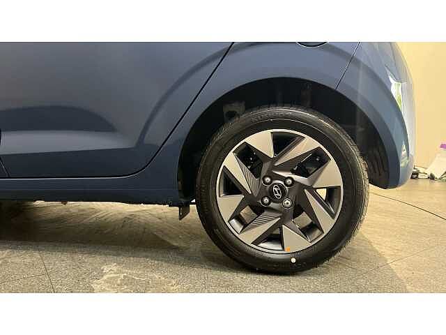 Hyundai I10 i10 5Dr HAT 1.0 MPi 63ps Advance NAV AU Vibrant Blue