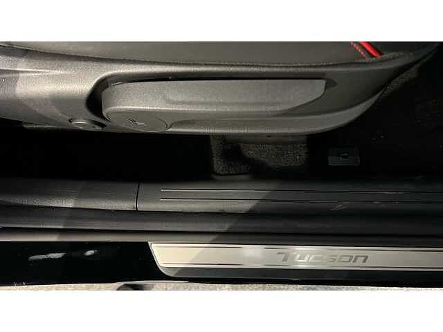 Hyundai TUCSON TUCSON 1.6T Hybrid N Line 5dr Auto Abyss Black Prl
