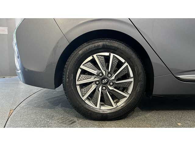 Hyundai Ioniq IONIQ 100kW Premium 38kWh 5dr Auto