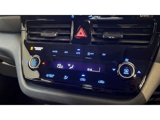 Hyundai Ioniq IONIQ 100kW Premium 38kWh 5dr Auto