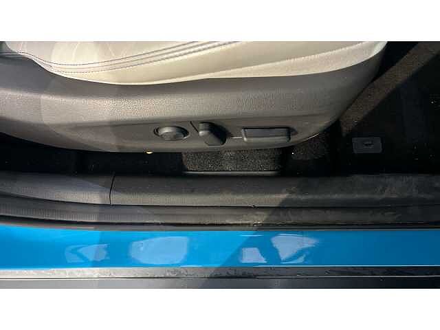 Hyundai Kona KONA 150kW Ultimate 64kWh 5dr Auto
