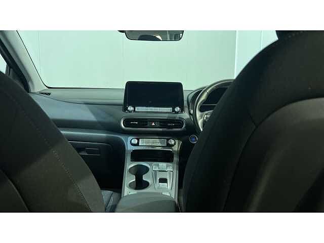 Hyundai Kona KONA 100kW SE Connect 39kWh 5dr Auto