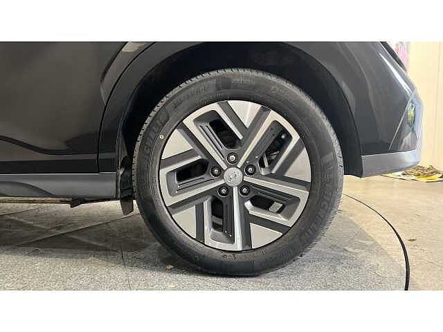 Hyundai Kona KONA 100kW SE Connect 39kWh 5dr Auto