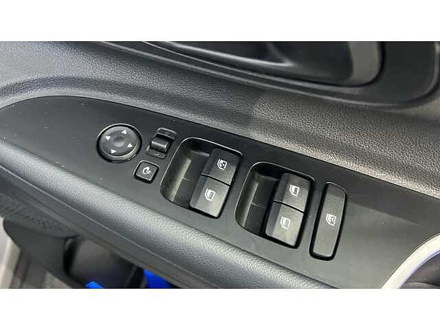 Hyundai BAYON BAYON 1.0 TGDi 48V MHEV SE Connect 5dr Brass