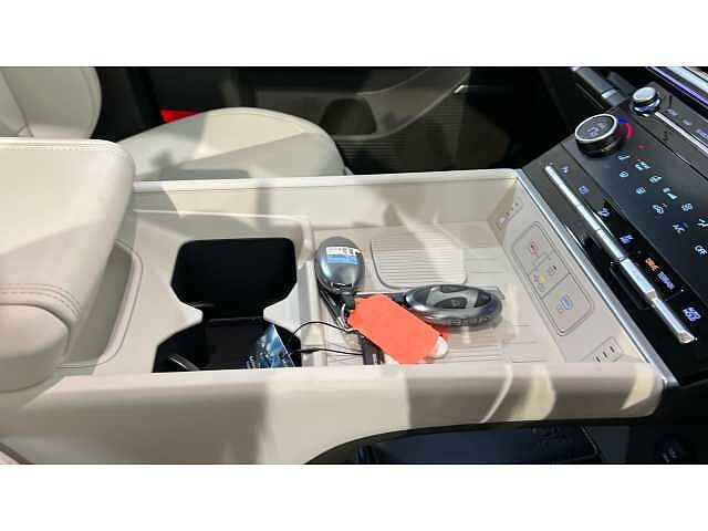 Hyundai Santa Fe Santa FE 7st 1.6TGDi Phev Ultm AU 4WD