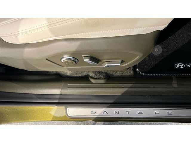 Hyundai Santa Fe Santa FE 7st 1.6TGDi Phev Ultm AU 4WD