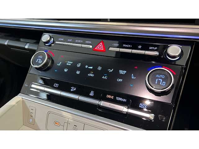 Hyundai Santa Fe Santa FE 7st 1.6TGDi Phev Ultm AU 4WD