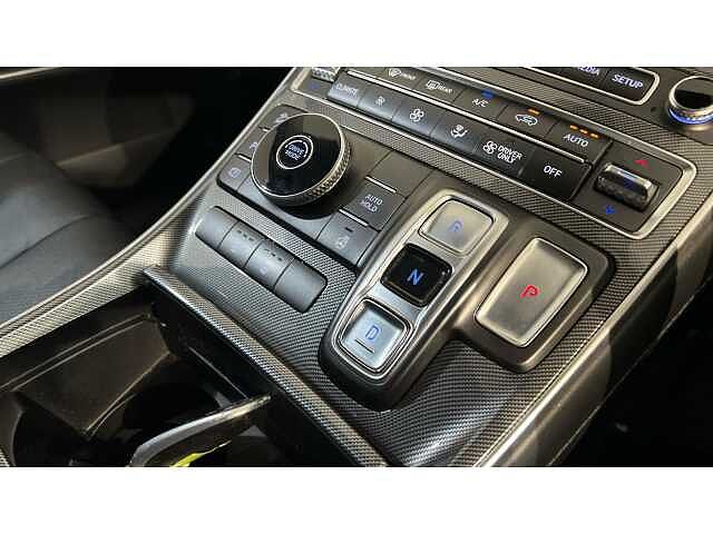 Hyundai Santa Fe Santa FE 7st 1.6 Tgdi HEV Premium AU 2WD