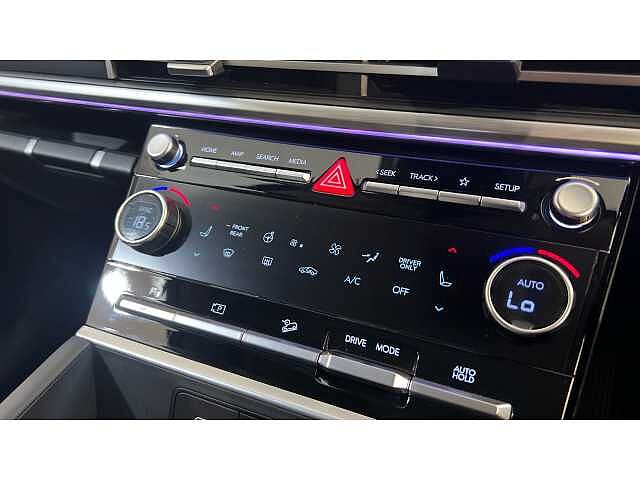 Hyundai Santa Fe SANTA FE 1.6 TGDi 239 Hybrid Premium 5dr Auto