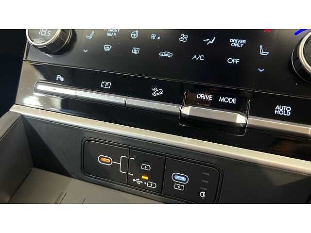 Hyundai Santa Fe SANTA FE 1.6 TGDi 239 Hybrid Premium 5dr Auto