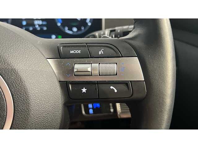 Hyundai TUCSON TUCSON 1.6T Hybrid Premium 5dr Auto SILVER