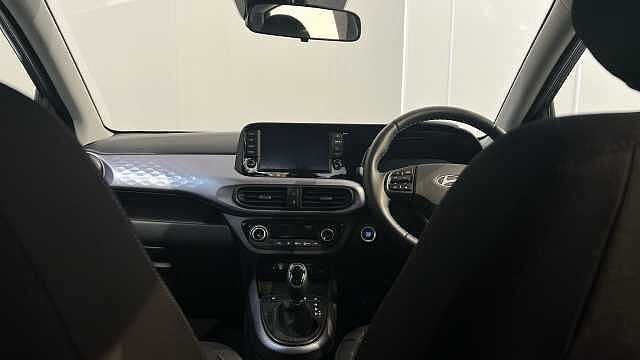 Hyundai i10 i10 5Dr HAT 1.2 MPi 79ps Premium NAV AU