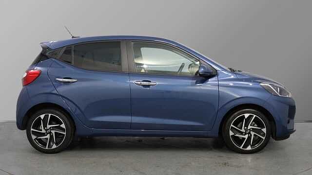 Hyundai i10 i10 5Dr HAT 1.2 MPi 79ps Premium NAV AU